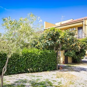 Bed & Breakfast Bellavista Capo dʼOrlando